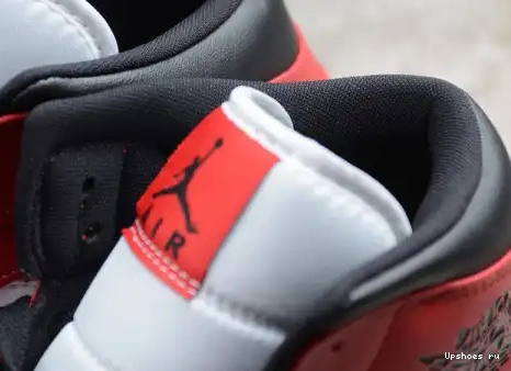 Air 554724-069 1 Toe Chicago Jordan Mid 554724-069 0419